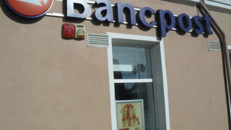 Bancpost reduce cu 30% rata pentru clienţii cu credite în franci elveţieni