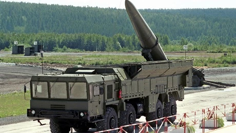 Rusia a mobilizat şase lansatoare din cadrul sistemului de rachete Iskander la graniţa cu Ucraina