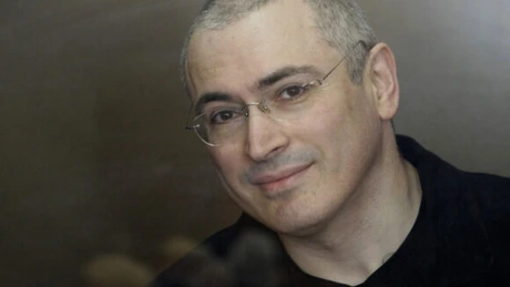 Mihail Hodorkovski este liber să se întoarcă în Rusia, susţine Kremlinul