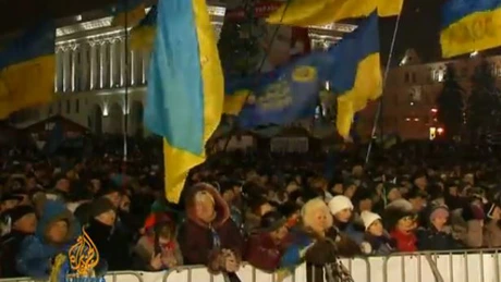 Ucraina: Acord între Ianukovici şi opoziţie privind anularea legilor contestate