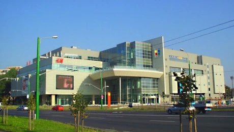 Adamescu adaugă cinema şi patinoar la mall-ul din Braşov cu credit de la BCR