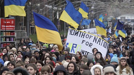 Uniunea Europeană exclude, deocamdată, impunerea de sancţiuni Ucrainei