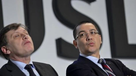 Antonescu: Ponta construieşte un Guvern USD care să înlocuiască Guvernul USL