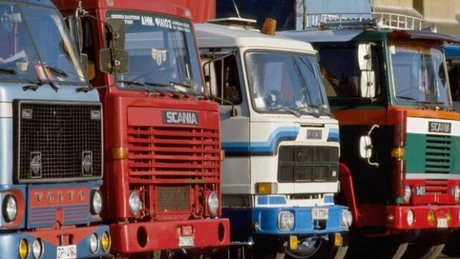 Belgradul interzice temporar intrarea în Serbia din România a vehiculelor de marfă de peste 3,5 tone
