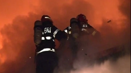 Incendiu în Centrul Vechi al Capitalei. Un restaurant a ars