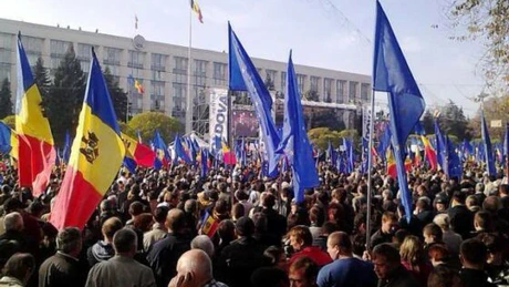 30.000 de moldoveni au cerut la Chişinău unirea cu România