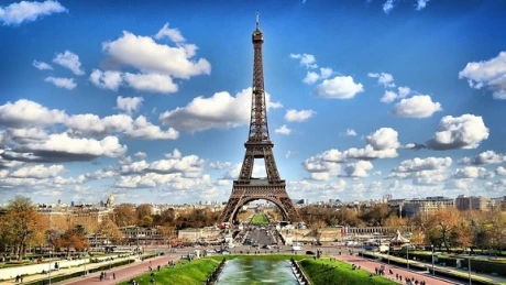 Franţa: Justiţia interzice un foraj pentru explorări petroliere în regiunea pariziană
