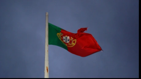 Portugalia: 70 de personalităţi fac apel la restructurarea datoriei ţării