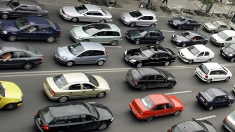 Înmatriculările noi de autovehicule au crescut, în aprilie, cu 0,43%. La autoturisme se consemnează o scădere