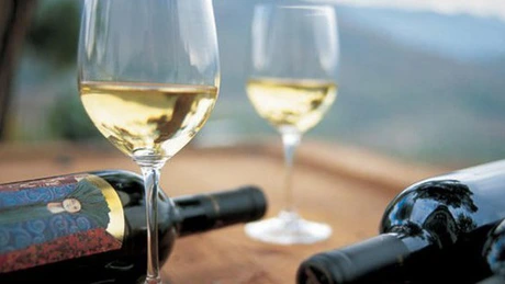 Alba: Un vin Traminer aparţinând unui mic producător va reprezenta judeţul timp de un an