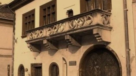 Cea mai veche casă scoasă la vânzare în România. Are peste 500 de ani