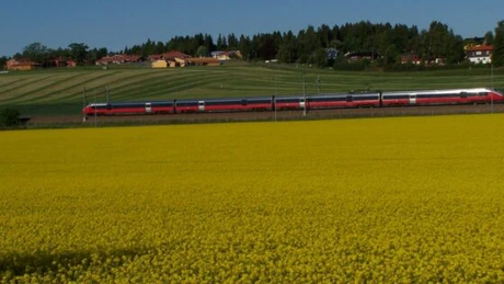 Doi antreprenori români cu afaceri în agricultură cumpără cale ferată de la CFR