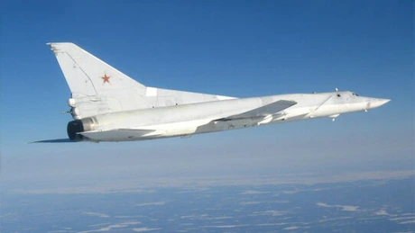 Rusia: Avioane Tu-22M3 au simulat atacuri cu rachete în Marea Neagră