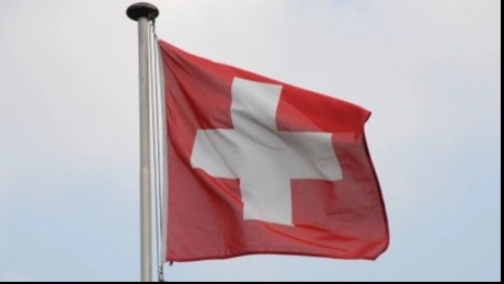 Elveţia intenţionează să impună cote pentru imigraţie, dar să favorizeze cetăţenii UE