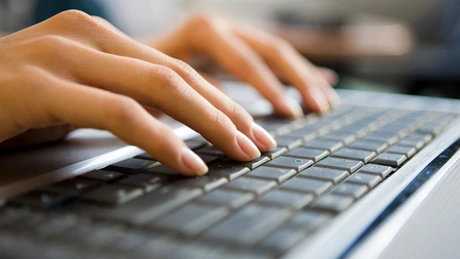 Un cititor, amendat de Poliţie cu 1.000 de lei pentru un comentariu pe site-ul unui ziar