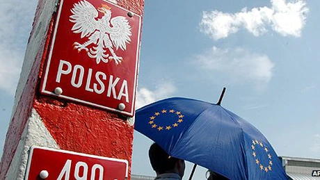 Polonia nu va mai vinde acţiuni la companiile de stat în 2014