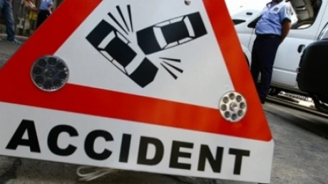 Accident pe DN1. Traficul rutier se desfăşoară cu dificultate