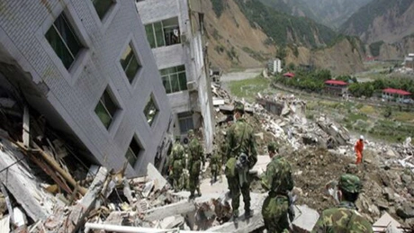 Cutremur China: Aproape 100 mil. dolari, pentru salvare şi asistenţă. Bilanţul se apropie de 400 de morţi