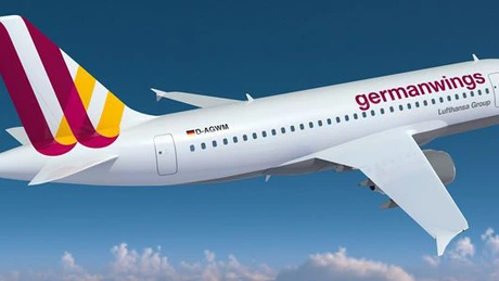 Avion prăbuşit Airbus A320 Germanwings: Traiectorie liniară, comportament anormal al echipajului