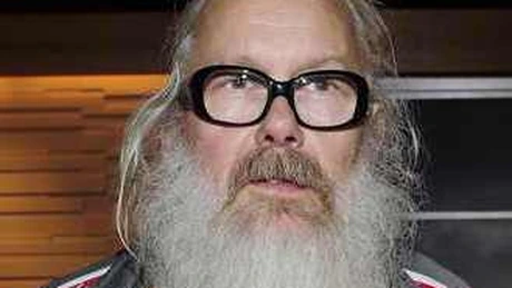 Povestea milionarului german excentric care locuia cu chirie şi-şi împărţea banii cu angajaţii