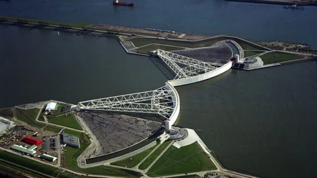 Olanda va investi 20 de miliarde de euro pentru a lupta împotriva creşterii nivelului apelor