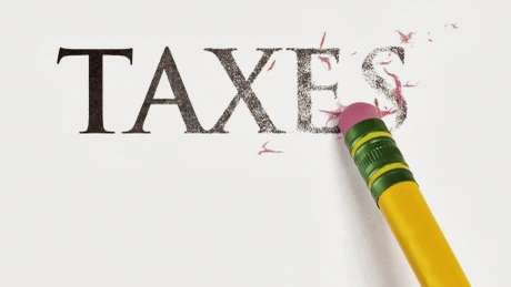 UPDATE Ponta: Ministerul de Finanţe va veni cu o OUG pentru plata cu cardul la administraţiile fiscale
