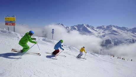 Românii cheltuiesc 125 de euro/zi la schi în Austria, mai mult decât ceilalţi turişti străini