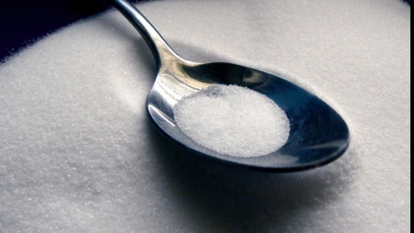 Un român consumă în medie 30 de kg de zahăr anual, media europeană - 16 kg - medic