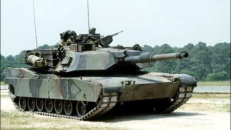 Tancuri şi tunuri americane, în Estonia. Primul eşalon de armament greu din SUA a ajuns în statul baltic