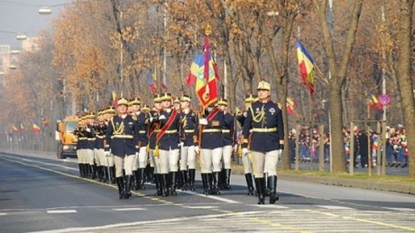 Restricții în trafic în următoarele zile pentru organizarea paradei militare de Ziua Națională