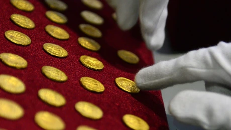 Un grup de adolescenţi a descoperit, în Israel, 425 de monede de aur vechi de 1.100 de ani