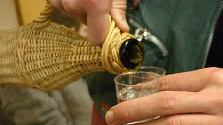 ANAF: România, primul loc în Europa la consumul de alcool ilicit