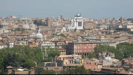 Românii, un sfert din totalul străinilor instalaţi la Roma