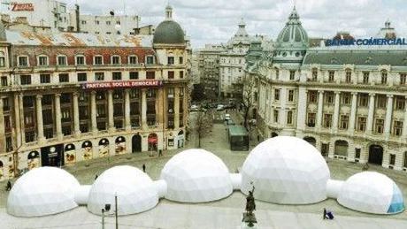 Expoziţia World Press Photo 2015 s-a deschis în Piaţa Universităţii