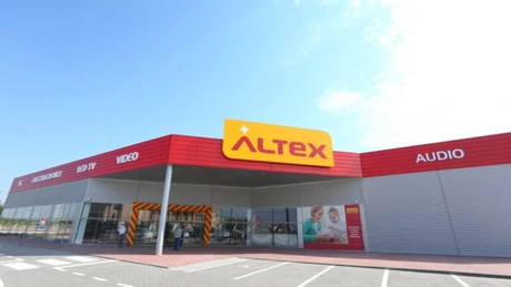 Altex va deschide 3 magazine în acest an şi lucrează la construcţia altor două