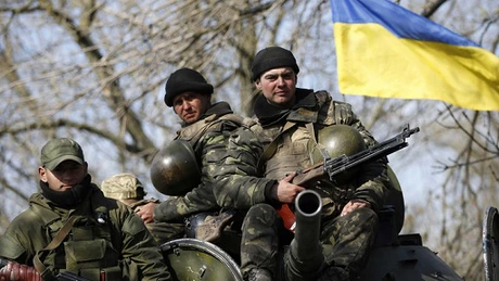 Ucraina comasează trupe şi armament greu la graniţa cu Transnistria, scrie presa rusă