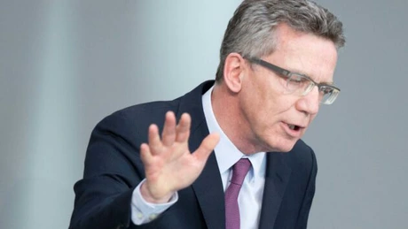 Ministrul german de interne propune ca UE să primească un număr limitat de refugiaţi