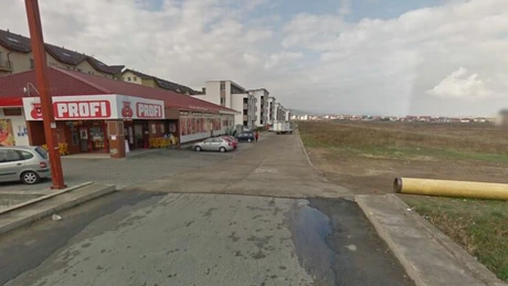 Marii retaileri s-au înghesuit pe strada unei comune. Lidl deschide alături de Carrefour şi Profi