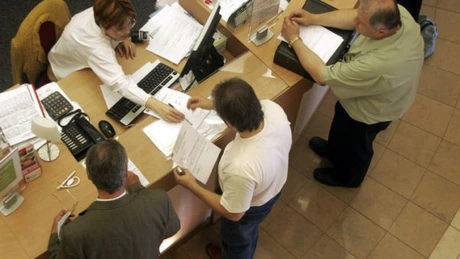 Programul băncilor de Anul Nou 2016. Băncile deschise pe 1 şi 2 ianuarie