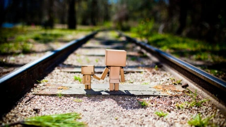 Drumul cu avionul de la Bucureşti la Iaşi, mai ieftin decât cu trenul