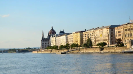 Ungaria ar putea fi nevoită să împrumute 3,94 miliarde de dolari în 2017