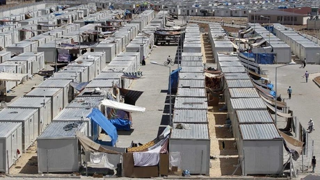 Comisia Europeană verifică informaţiile potrivit cărora Turcia ar forţa refugiaţii să revină în Siria