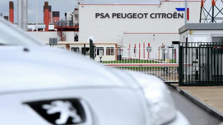 Grupul auto francez PSA va începe să producă în Slovacia baterii pentru automobile hibride şi electrice