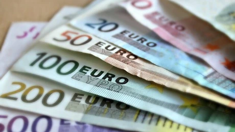 Mario Draghi: Zona euro se va confrunta cu riscuri, dar expansiunea va continua