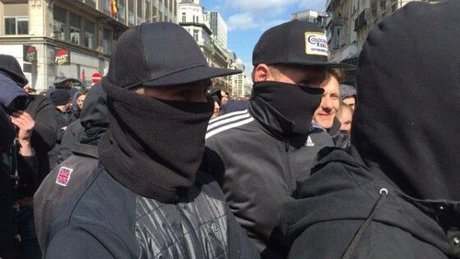 Incidente la Bruxelles - Ciocniri între forţe de ordine şi manifestanţi, în Piaţa Bursei
