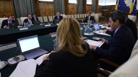 Cioloş: Nu am primit informări de la SRI despre sistemul medical