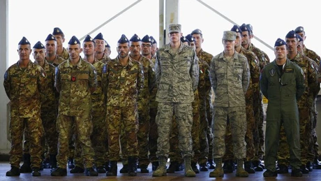 Summitul NATO de la Varşovia. Stoltenberg: O brigadă românească va fi transformată într-una multinaţională