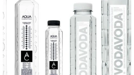 Sticla Aqua Carpatica, interzisă de tribunal. Modelul este copiat după unul folosit de o companie din Serbia