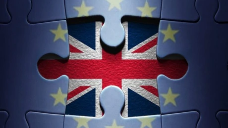 Marea Britanie ar putea fi nevoită să contribuie semnificativ la bugetul UE post-Brexit