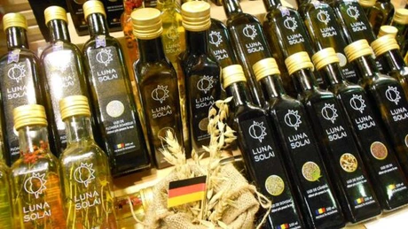 Ulei de nucă presat la rece românesc, premiat la Bruxelles